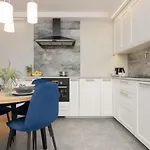 Warsaw City Centre Srebrna By Noclegi Renters